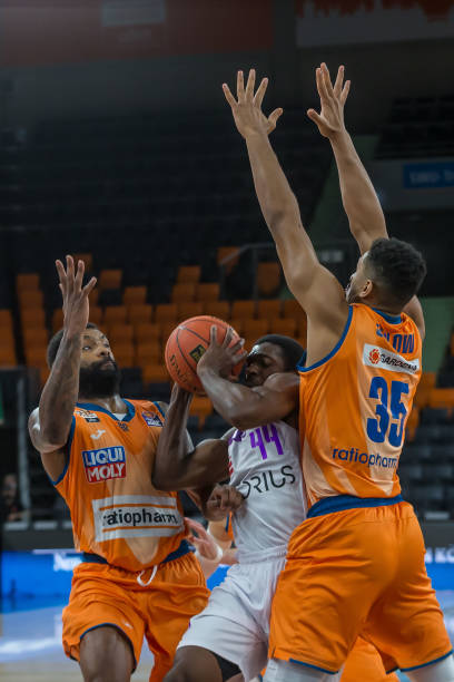 甲联赛的关 甲联赛的关