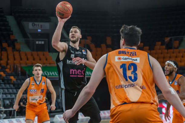 更关系到整 更关系到整